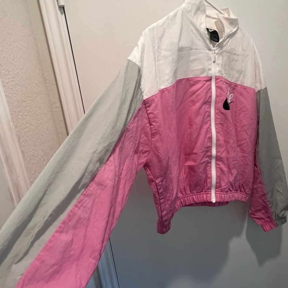 Nike Women's Pink and White Jacket size small